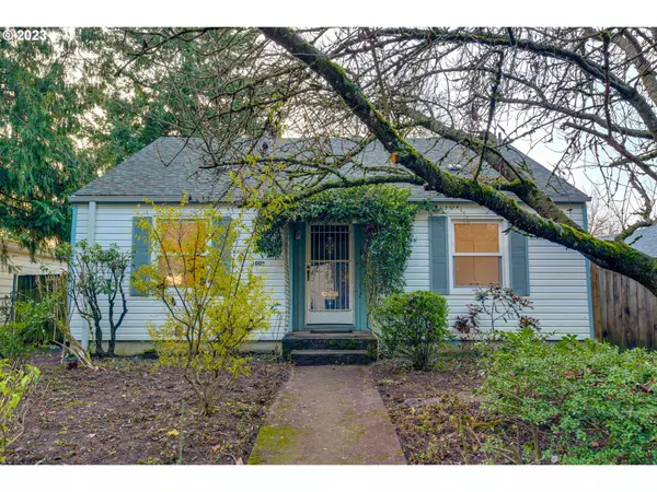 1005 NE 67TH AVE, Portland, OR 97213