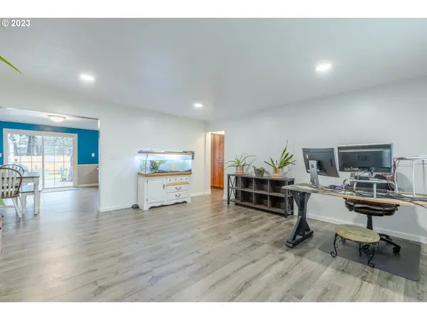 Springfield, OR 97478,4067 NORTH ST