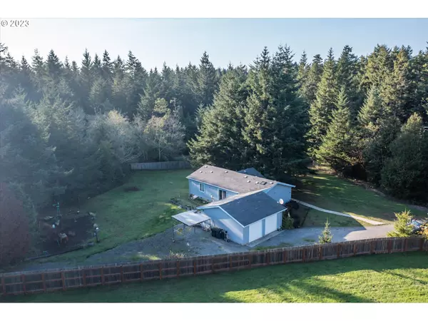 Bandon, OR 97411,87450 MCTIMMONS LN