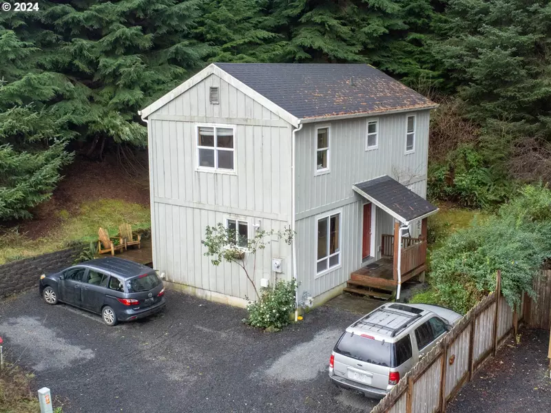 1345 CASCARA LN, Cannon Beach, OR 97110