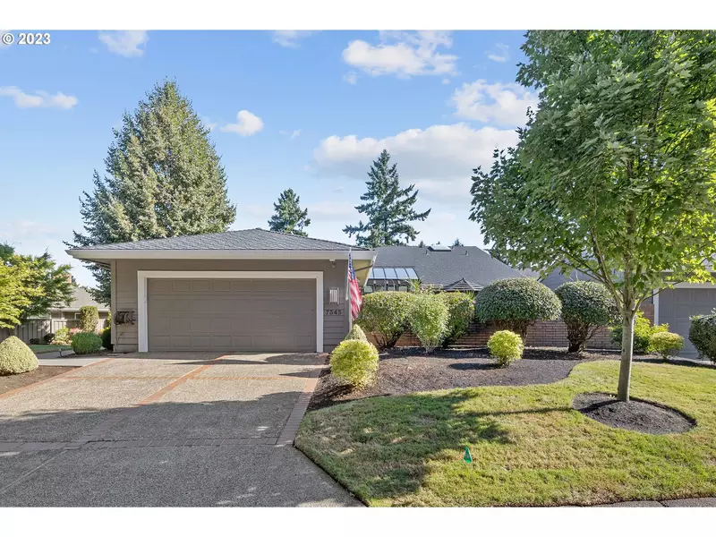 7345 SW LAKE BLUFF CT, Wilsonville, OR 97070