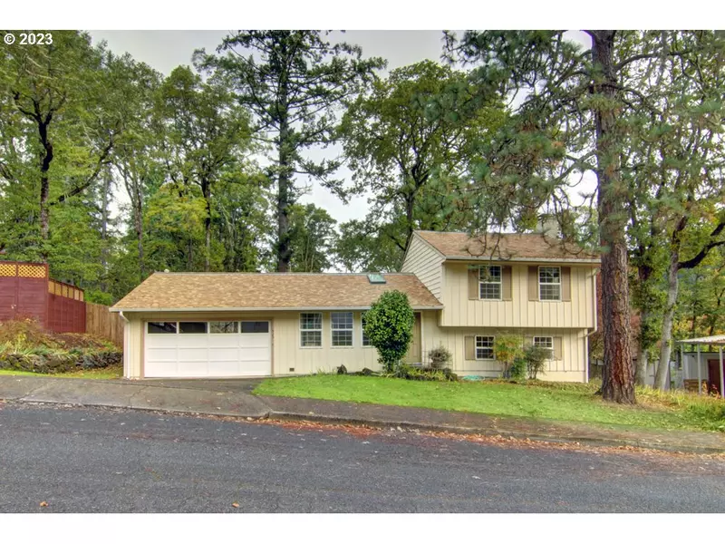 925 E 44th, Eugene, OR 97405