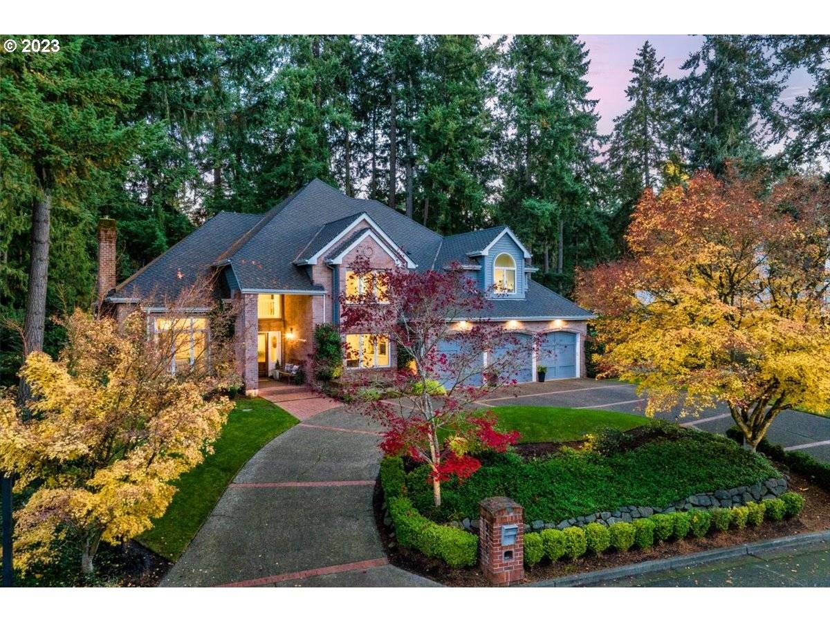 950 TERRACE DR, Lake Oswego, OR 97034