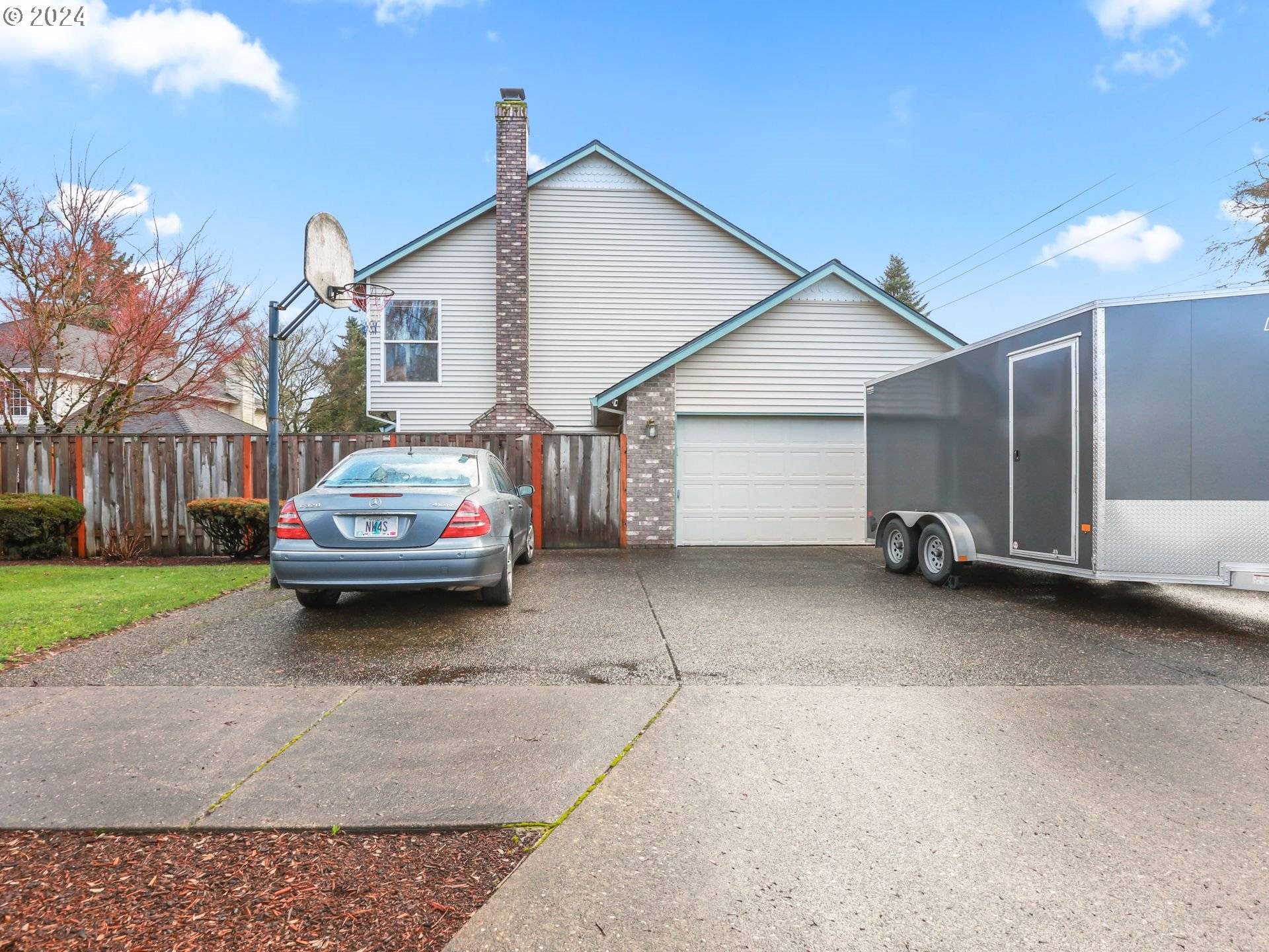 Tualatin, OR 97062,10280 SW LADD CT
