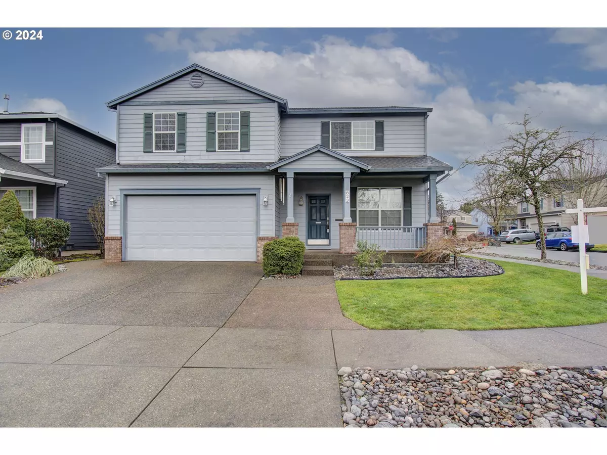 Hillsboro, OR 97124,823 NW HARVEST MOON DR