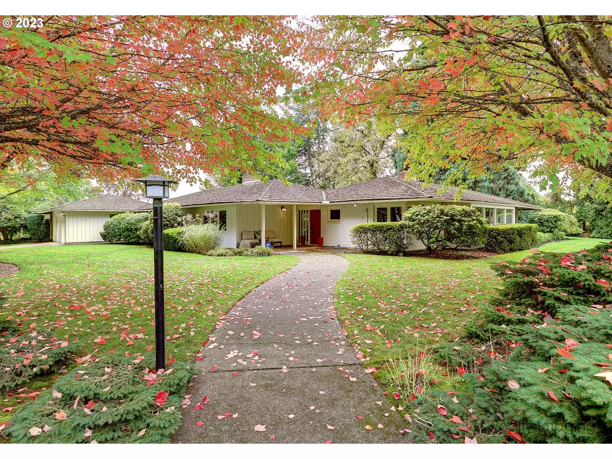 Portland, OR 97225,7510 SW WESTMOOR WAY