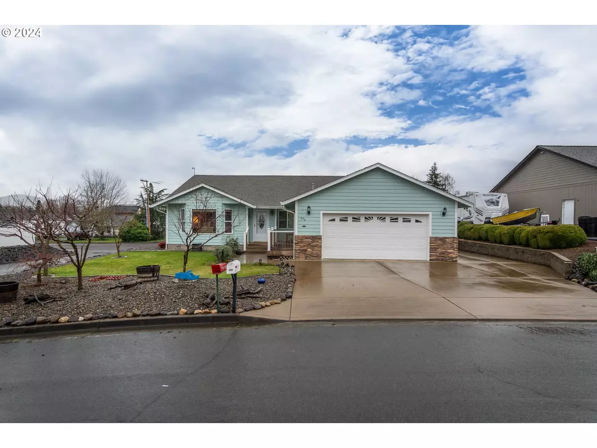 Roseburg, OR 97471,275 SUMMERWOOD ST