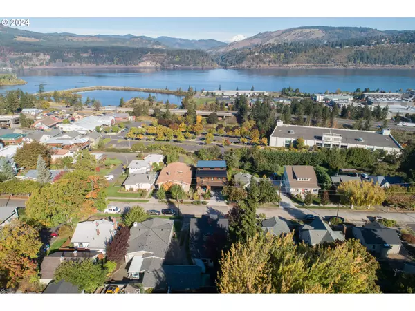 Hood River, OR 97031,915 Columbia ST