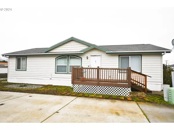 755 DIVISION ST #322, The Dalles, OR 97058