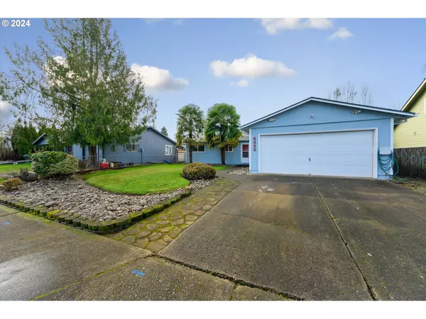 Salem, OR 97305,4355 AMHERST CT NE