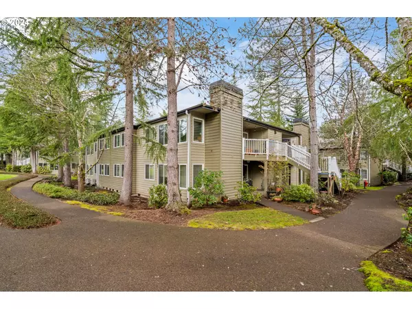 Lake Oswego, OR 97034,5059 FOOTHILLS DR #B