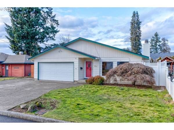 350 E BERKELEY ST, Gladstone, OR 97027