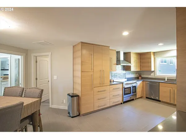 37370 CAMP CREEK RD, Springfield, OR 97478