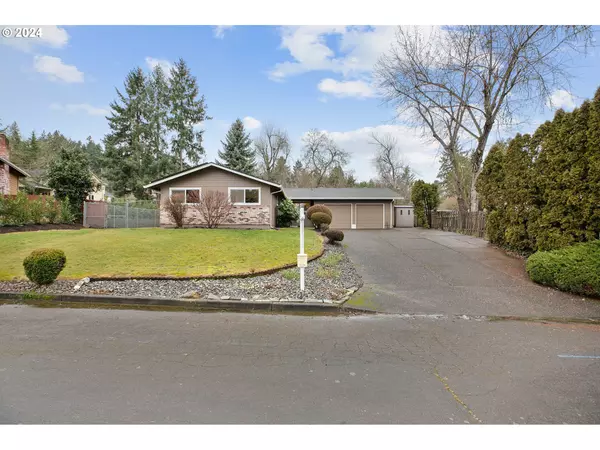 West Linn, OR 97068,6712 MARQUETTE CT