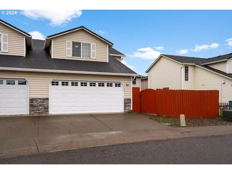 1403 SW 7th CT, Battle Ground, WA 98604