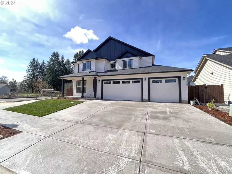 2408 NE 3RD AVE, Battle Ground, WA 98604