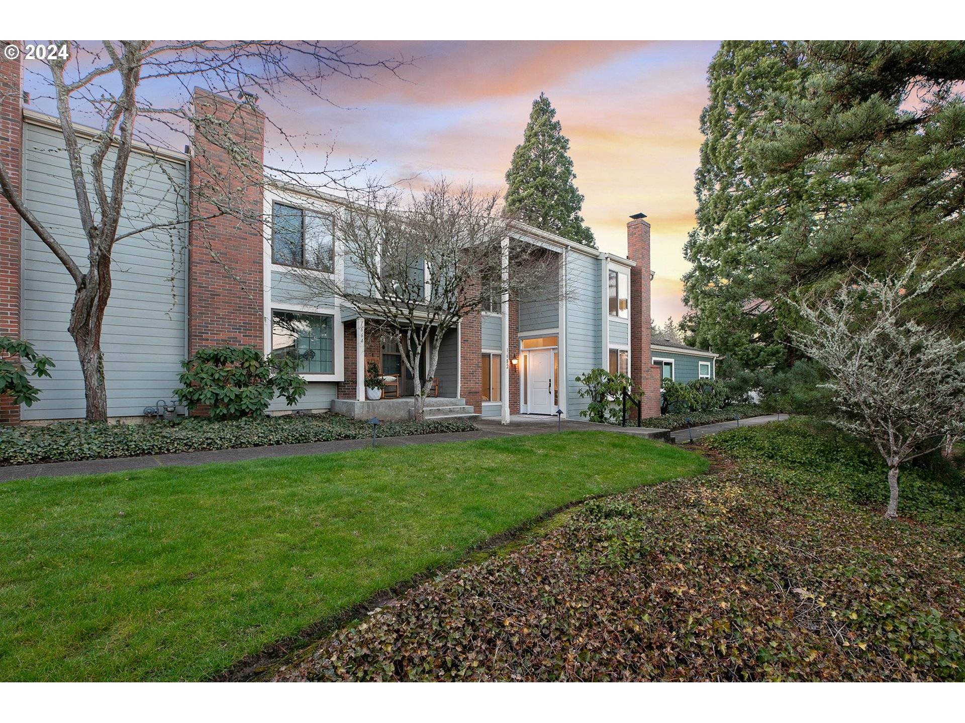 Lake Oswego, OR 97034,1682 BONNIEBRAE DR