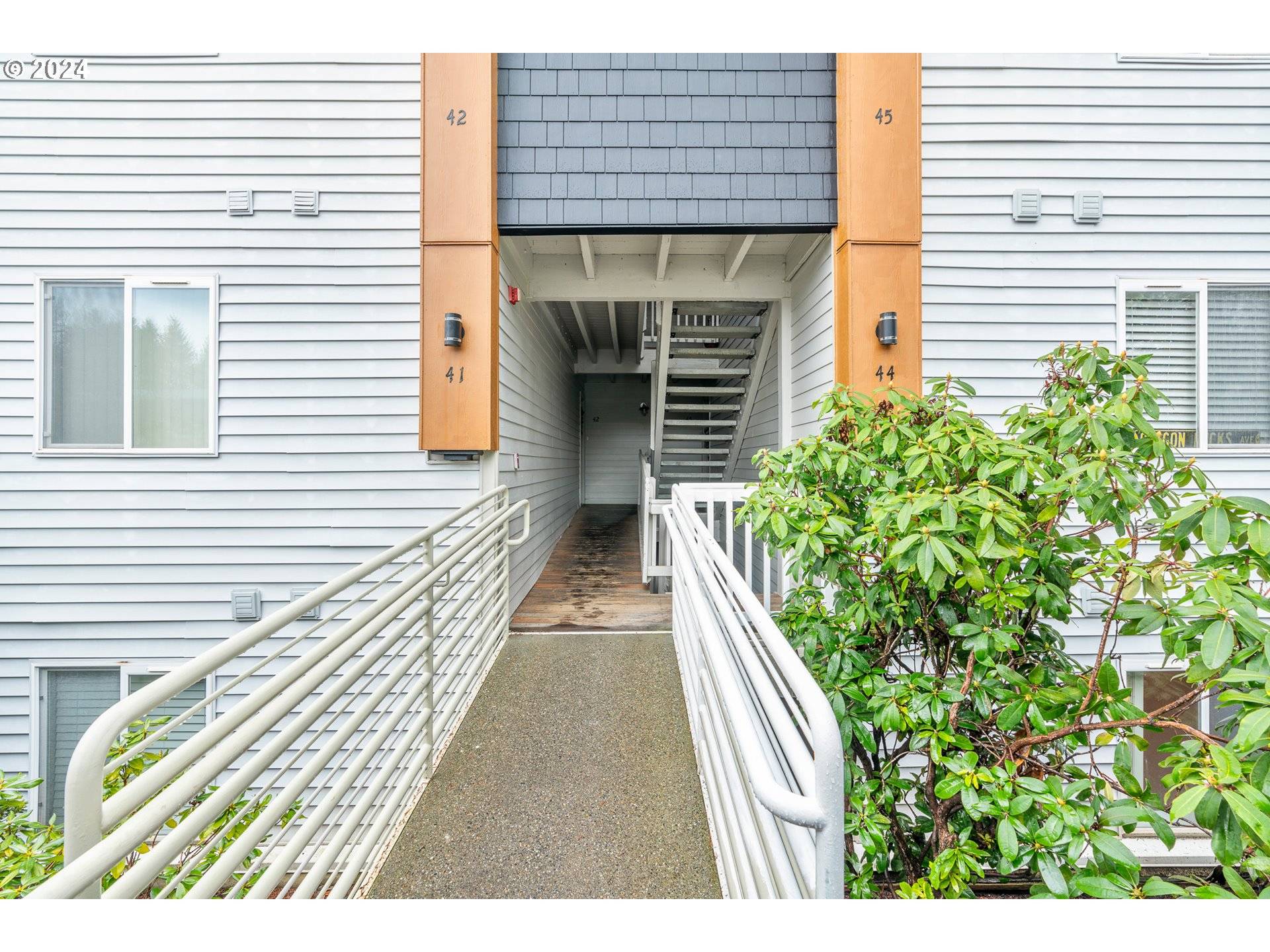 10660 SW DAVIES RD #44, Beaverton, OR 97008