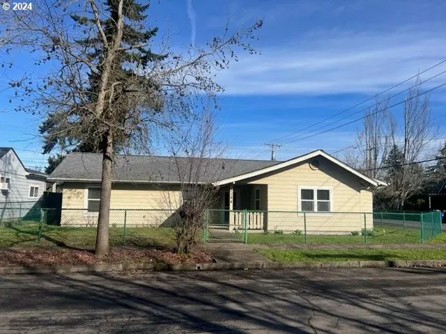 Springfield, OR 97477,1184 A ST