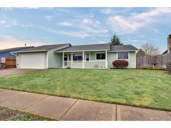 167 S 27TH AVE, Cornelius, OR 97113