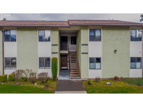 15924 NE FREMONT ST, Portland, OR 97230