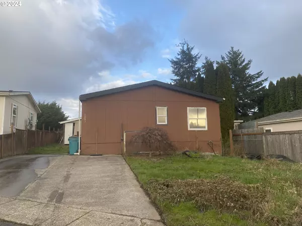 1009 W B AVE, La Center, WA 98629