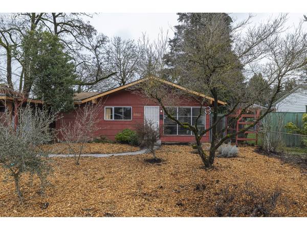 11922 NE EUGENE ST, Portland, OR 97220