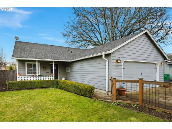 Eugene, OR 97404,295 FERNDALE DR