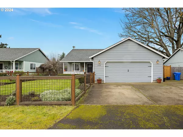 Eugene, OR 97404,295 FERNDALE DR