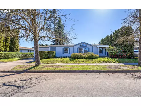 1117 T ST, Springfield, OR 97477