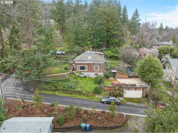 319 ALTA ST, Ashland, OR 97520