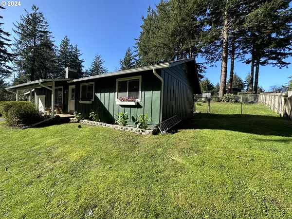 Florence, OR 97439,5655 ALDER CT