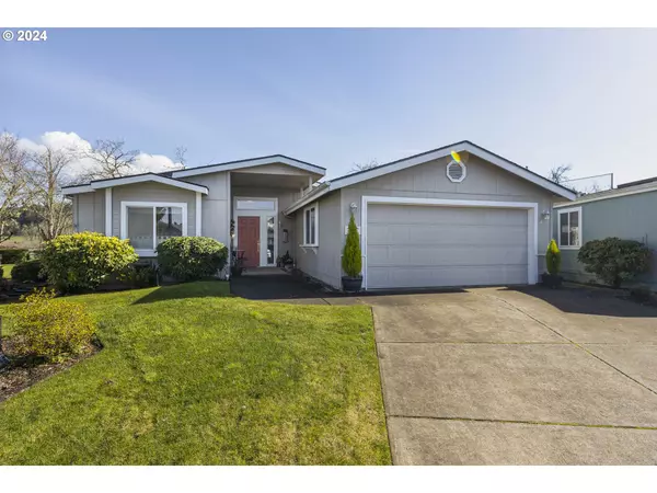 124 ANDREW DR, Cottage Grove, OR 97424