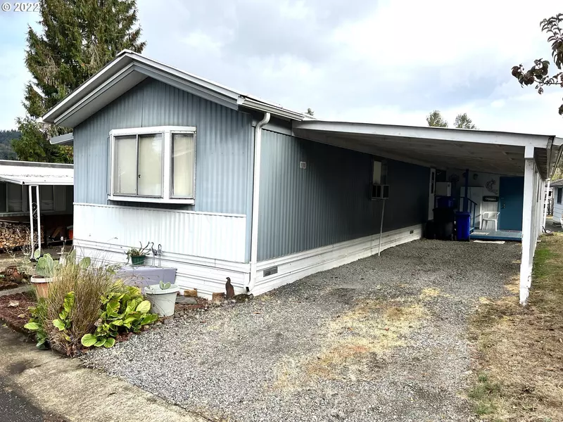 18830 HIGHWAY 99E #40, Oregon City, OR 97045