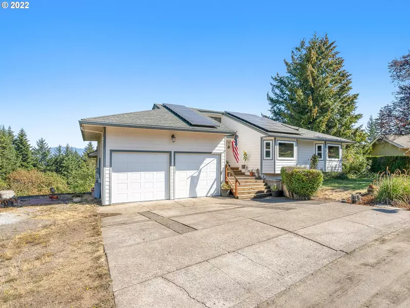 3218 NW IVY LN, Camas, WA 98607