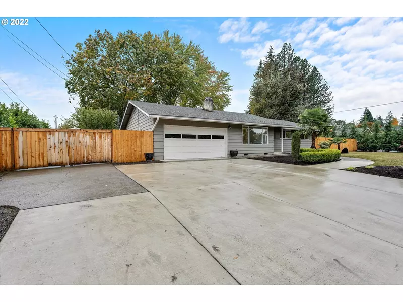 20190 SW KINNAMAN RD, Aloha, OR 97078