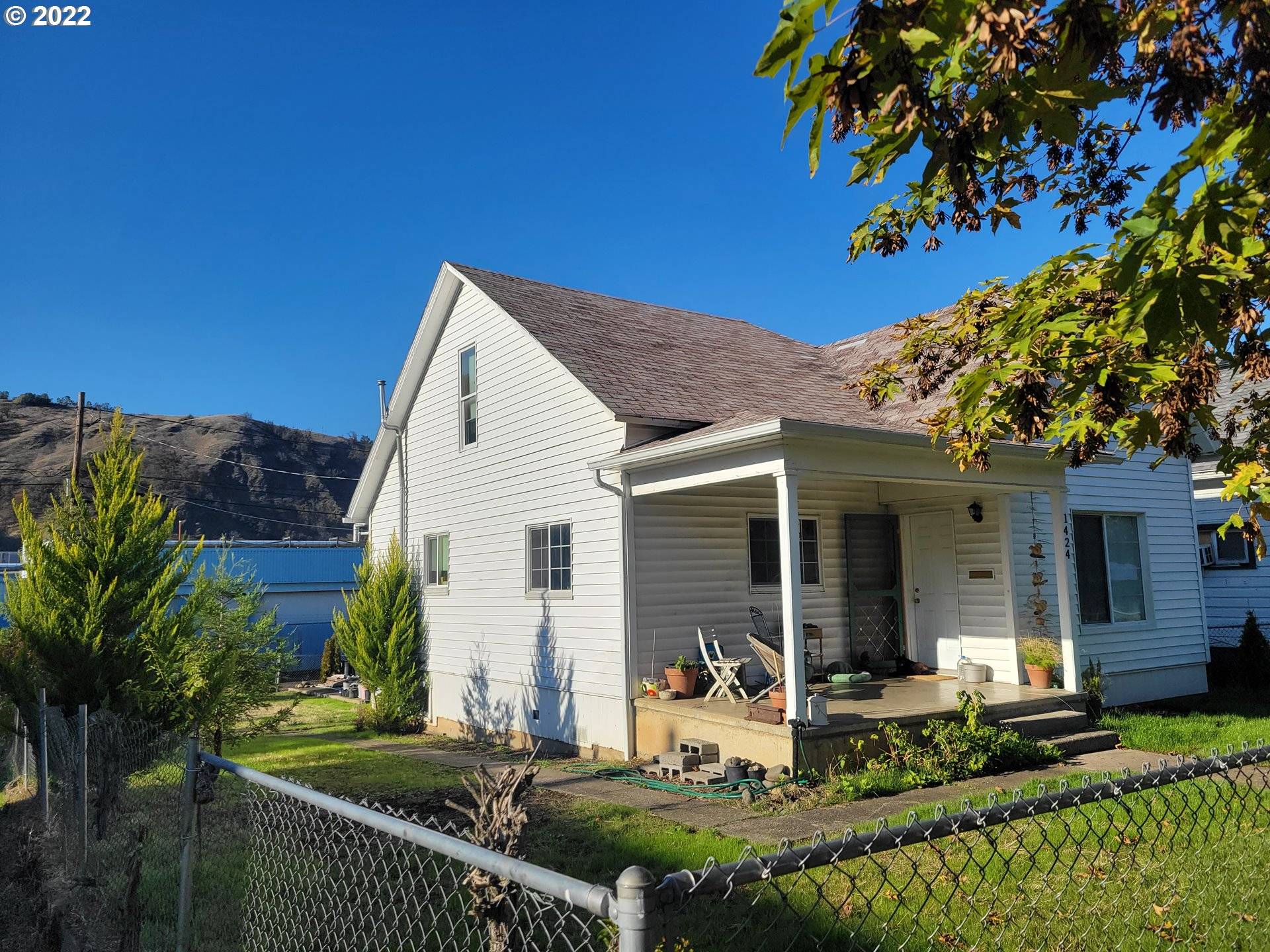 Roseburg, OR 97470,1424 SE MILL ST