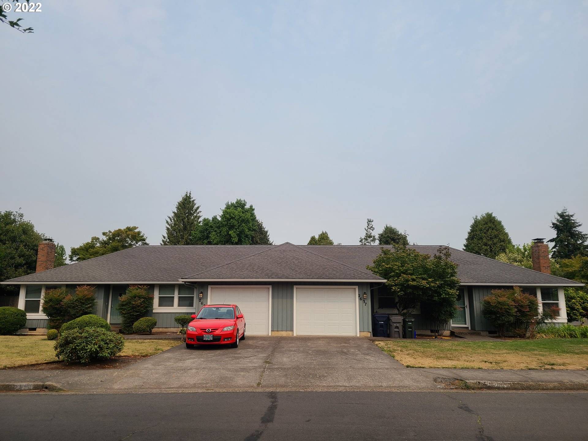 2633 CHAD DR, Eugene, OR 97408