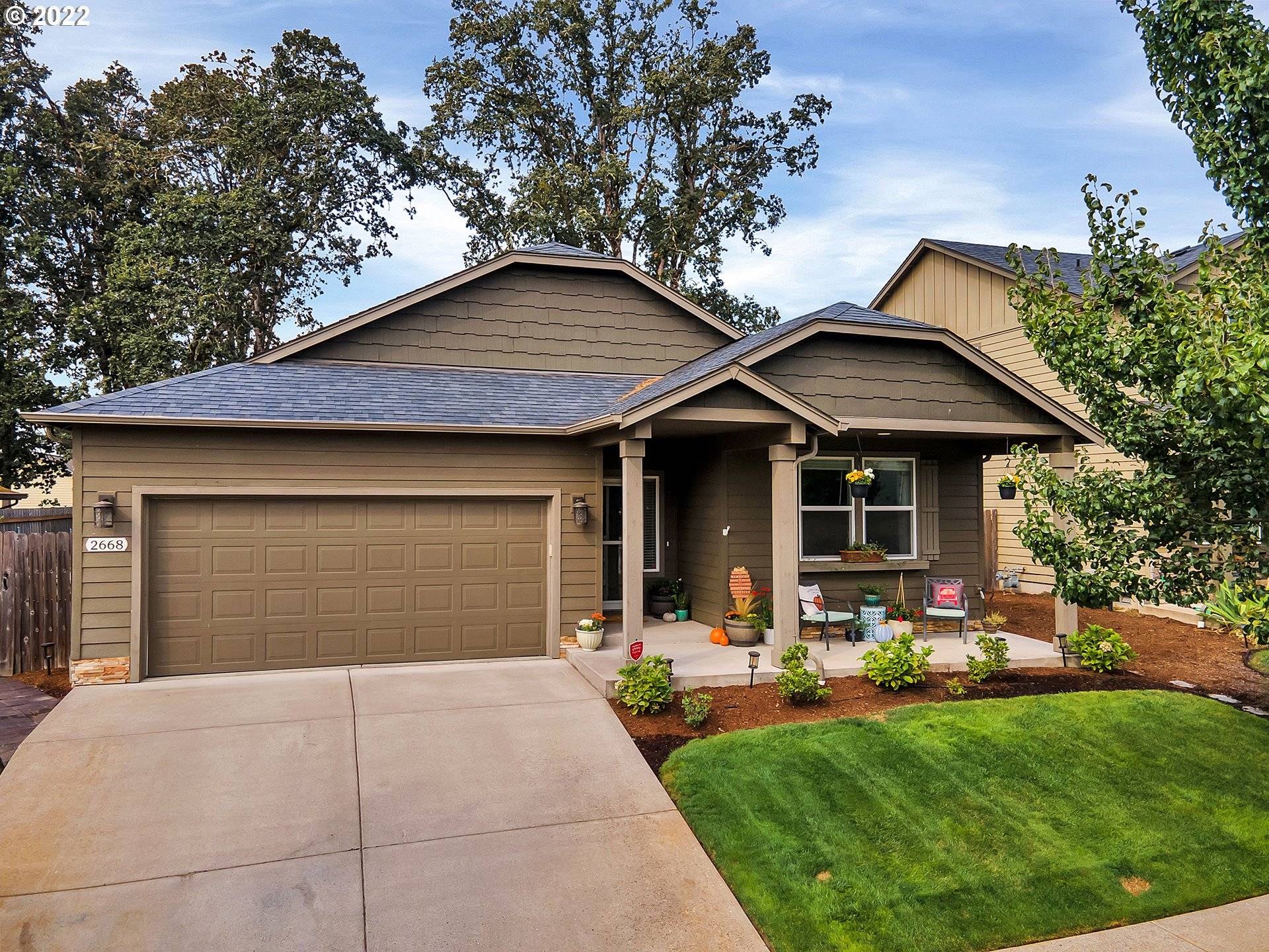2668 OAK RIDGE ST NW, Albany, OR 97321