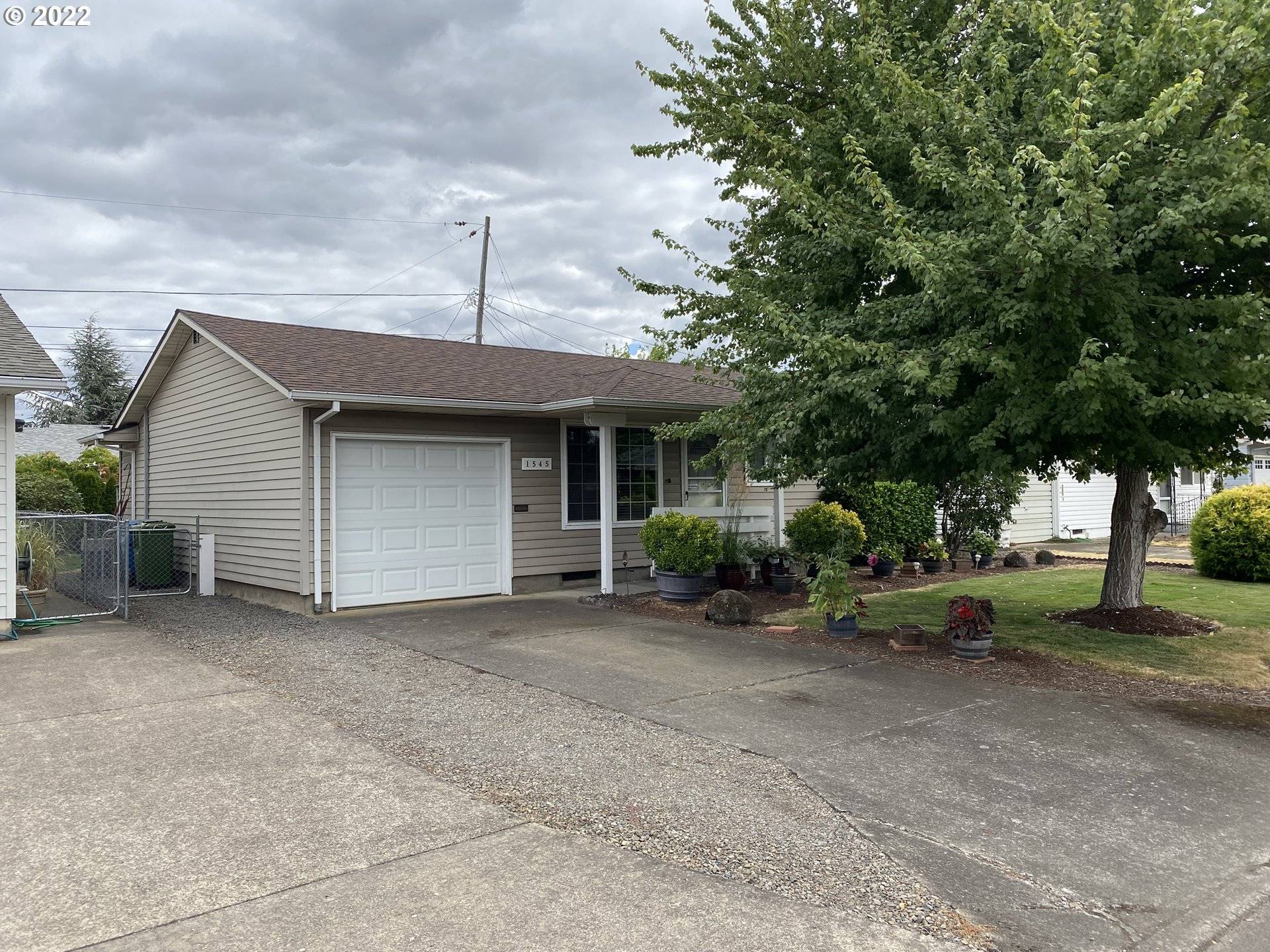 Woodburn, OR 97071,1545 RAINIER RD