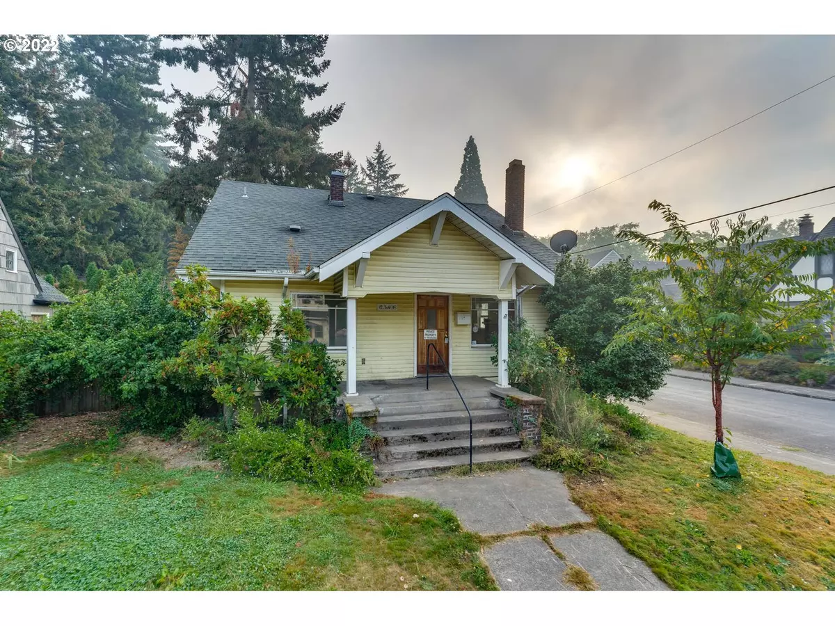 Portland, OR 97212,2504 NE 32ND PL