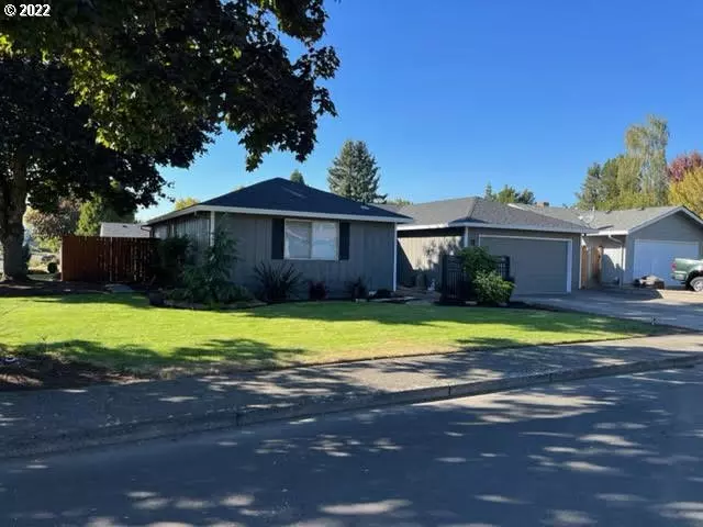 Hillsboro, OR 97124,149 NE 34TH CT