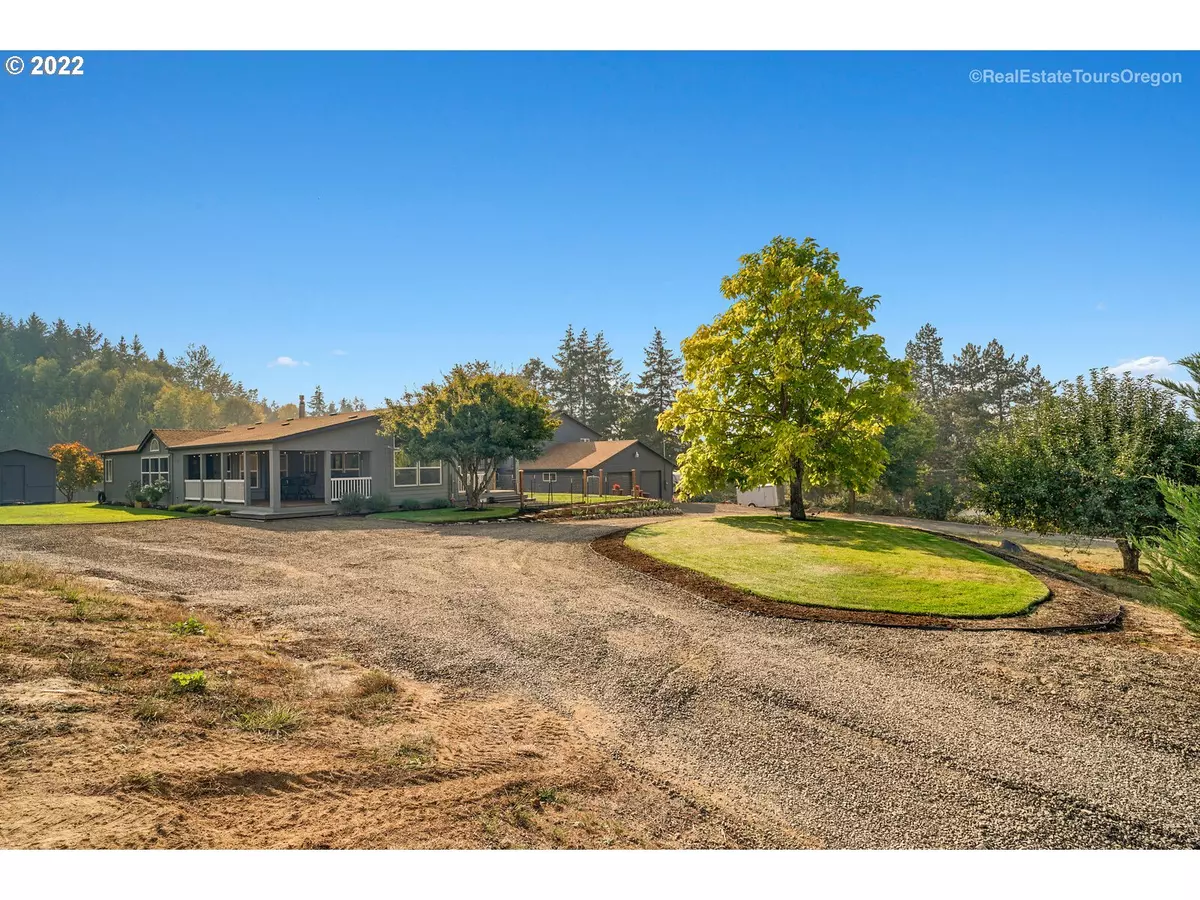 Gaston, OR 97119,40374 SW LAURELWOOD RD