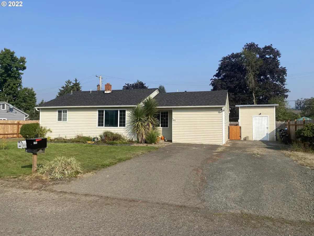 246 S N ST, Cottage Grove, OR 97424