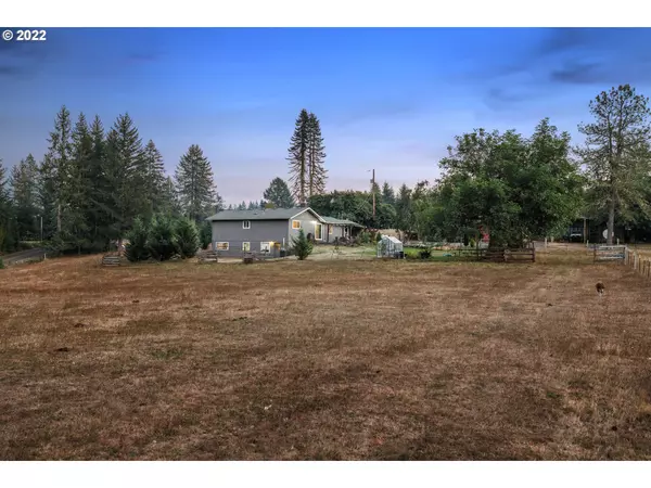 Colton, OR 97017,24042 S UPPER HIGHLAND RD