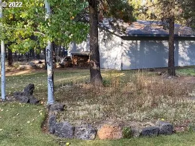 Bend, OR 97707,16815 SUN COUNTRY DR