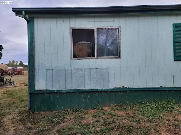 Albany, OR 97321,34505 SW RIVERSIDE DR #25