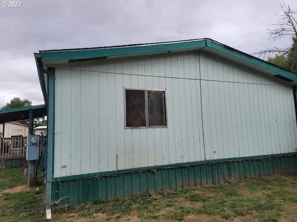 Albany, OR 97321,34505 SW RIVERSIDE DR #25