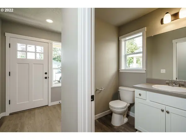 Milwaukie, OR 97222,9542 SE 78th AVE