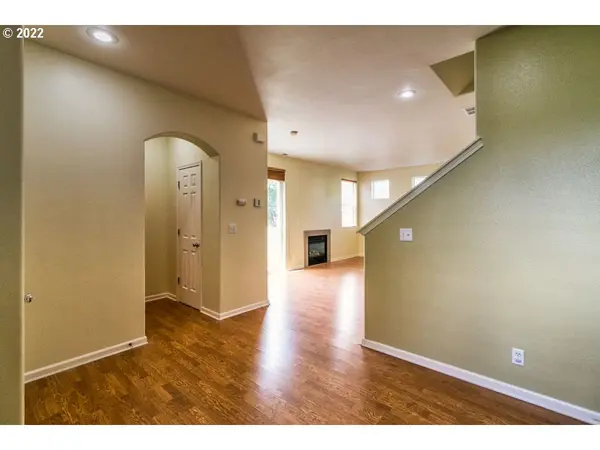 Eugene, OR 97402,1656 HAMLET LN